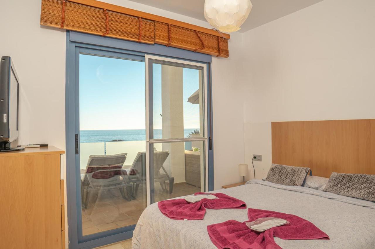 Apartamentos Varadero On The Beach La Cala Del Moral Екстериор снимка