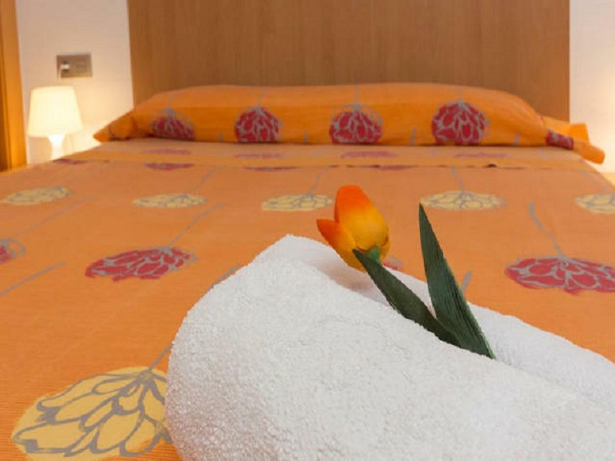 Apartamentos Varadero On The Beach La Cala Del Moral Екстериор снимка